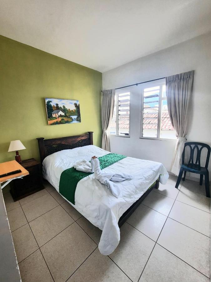 San Gil Tours Hostal ภายนอก รูปภาพ